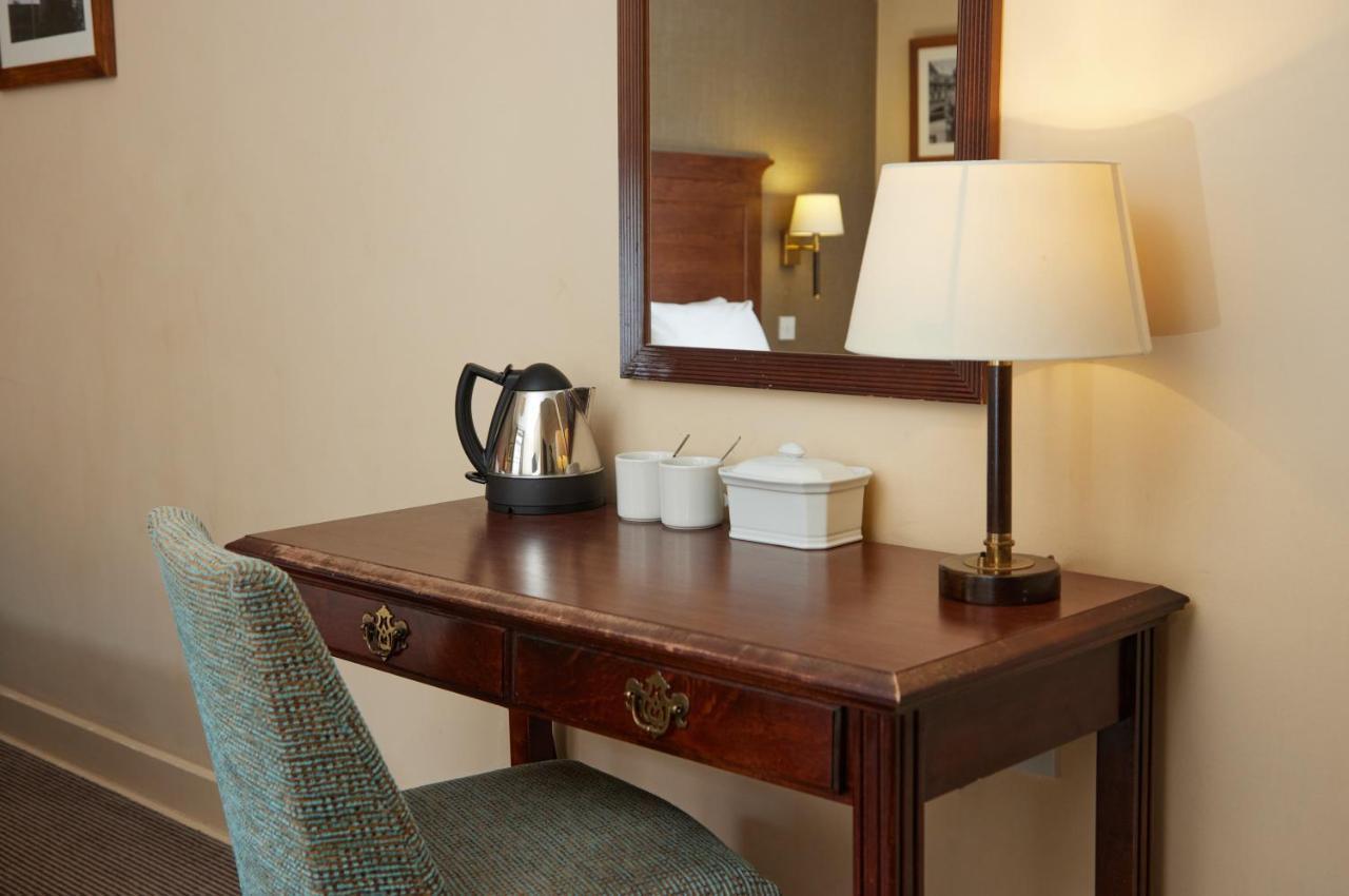 Bell By Greene King Inns Тетфорд Экстерьер фото